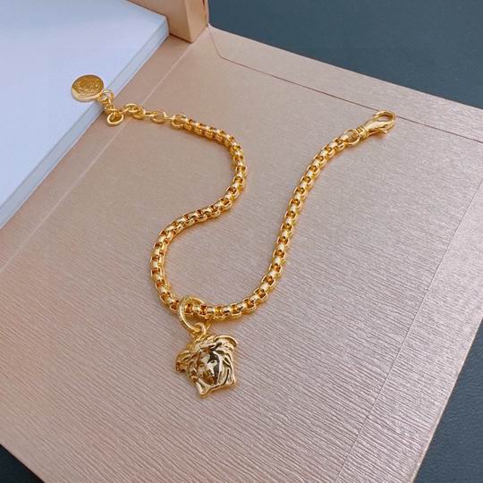 Versace bracelet 12lyh284